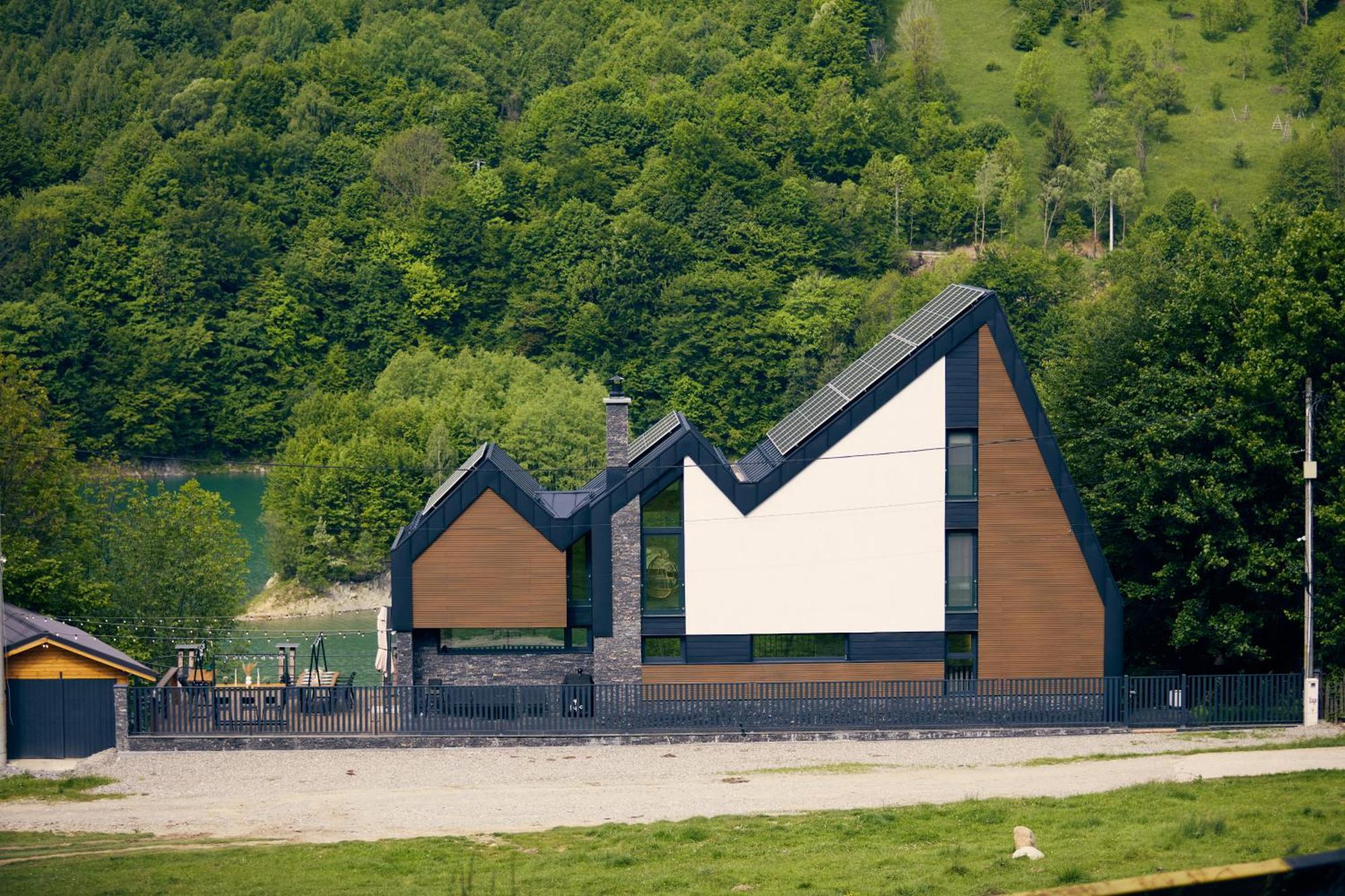 Utopia Lake View Teşila 外观 照片